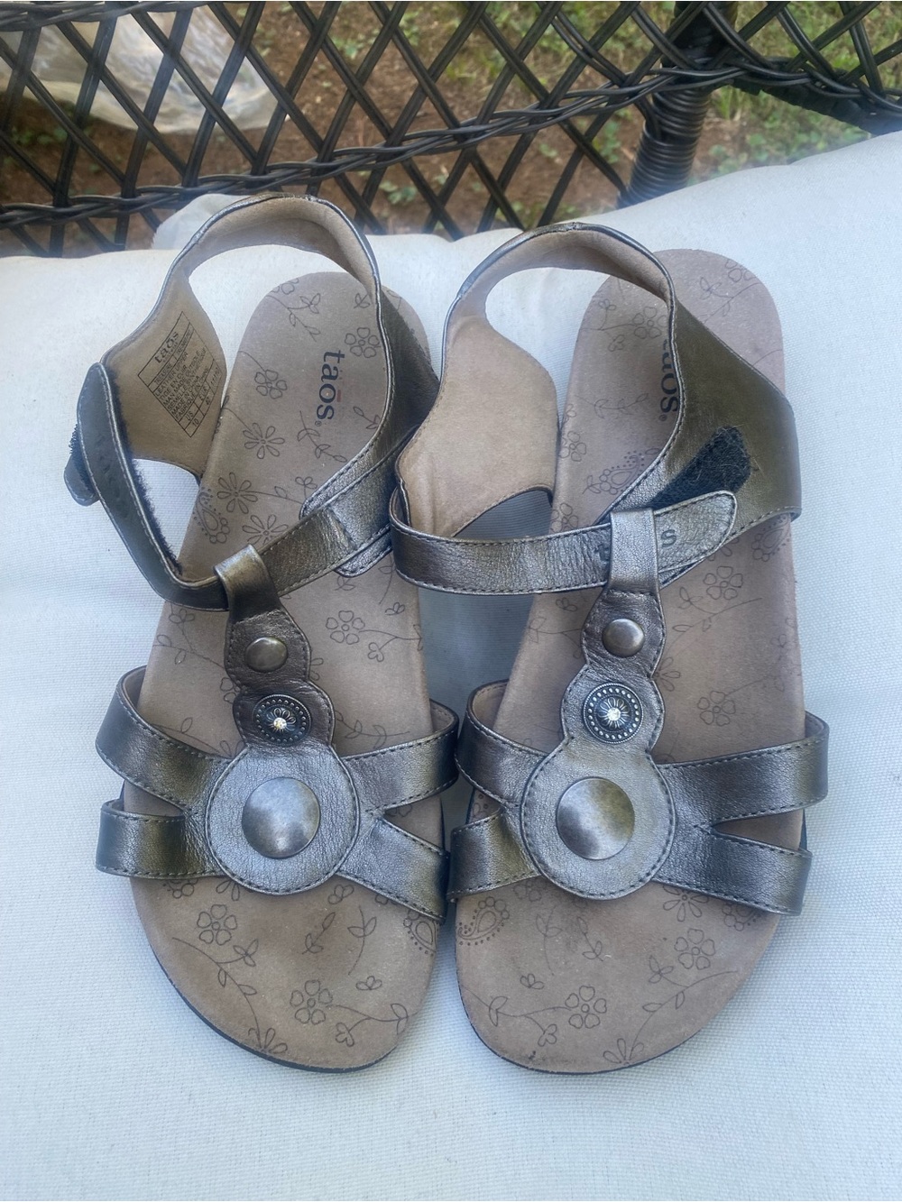 Taos Footwear Metallic Bronze Decorative Strap Sandals - Women